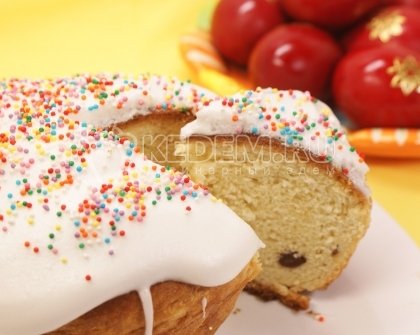 Пасхальный кулич на живых дрожжах
