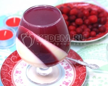 Десерт «Вишневое откровение»