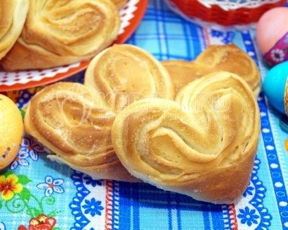 Сдобные булочки Плюшки